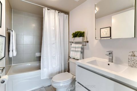 Photo 13 at 2309 - 397 Front Street W, Waterfront Communities C1, Toronto