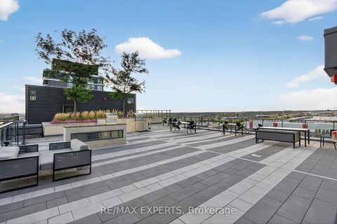 Photo 25 at 831 - 100 Eagle Rock Way, Maple, Vaughan