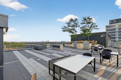 Photo 26 at 831 - 100 Eagle Rock Way, Maple, Vaughan