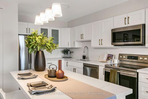 Photo 15 at 1411 - 10 Edgecliff Golfway, Flemingdon Park, Toronto