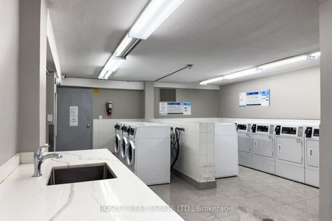 Photo 43 at 1411 - 10 Edgecliff Golfway, Flemingdon Park, Toronto