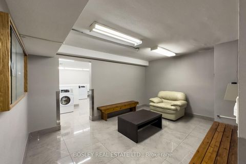 Photo 44 at 1411 - 10 Edgecliff Golfway, Flemingdon Park, Toronto