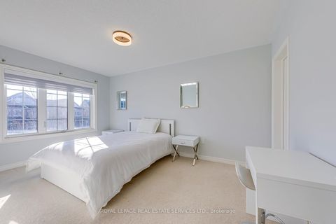 Photo 24 at 563 Settlers Road W, SH Sixteen Hollow, Oakville