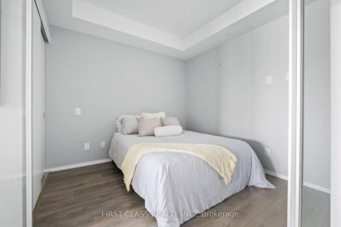 Photo 7 at 413 - 783 Bathurst Street, University, Toronto