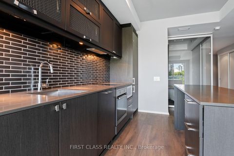 Photo 11 at 413 - 783 Bathurst Street, University, Toronto