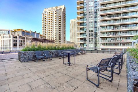 Photo 23 at 1001 - 15 Bruyeres Mews, Niagara, Toronto