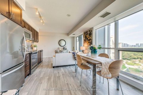 Photo 13 at 905 - 18 Graydon Hall Drive, Donalda, Toronto