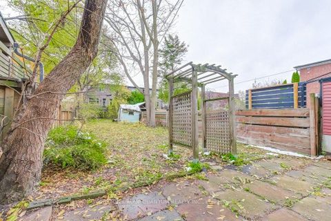 Photo 40 at 60 Gwynne Avenue, South Parkdale, Toronto