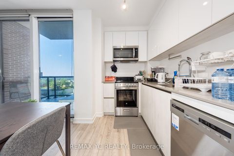 Photo 7 at 803 - 3100 Keele Street, CFB, Toronto