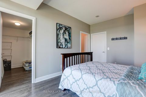 Photo 13 at 807 - 35 Brian Peck Crescent, Leaside, Toronto