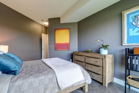 Photo 17 at 807 - 35 Brian Peck Crescent, Leaside, Toronto