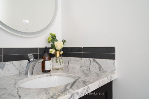 Photo 11 at 124 Lightbourn Avenue, Junction, Toronto