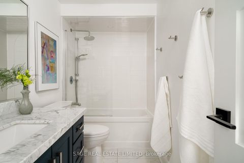 Photo 14 at 124 Lightbourn Avenue, Junction, Toronto