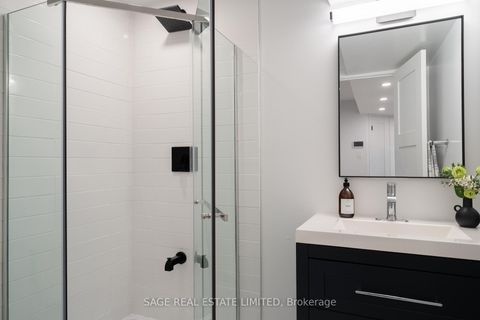 Photo 25 at 124 Lightbourn Avenue, Junction, Toronto