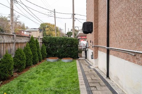 Photo 31 at 124 Lightbourn Avenue, Junction, Toronto