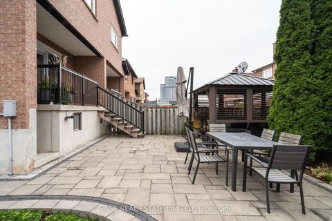 Photo 34 at 124 Lightbourn Avenue, Junction, Toronto