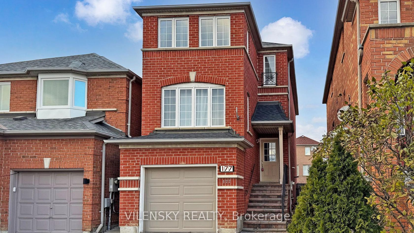 177 Sassafras Circle, Patterson, Vaughan 