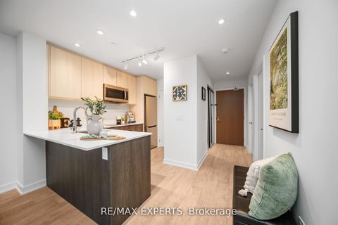 Photo 3 at 2512 - 1926 Lake Shore Boulevard W, South Parkdale, Toronto