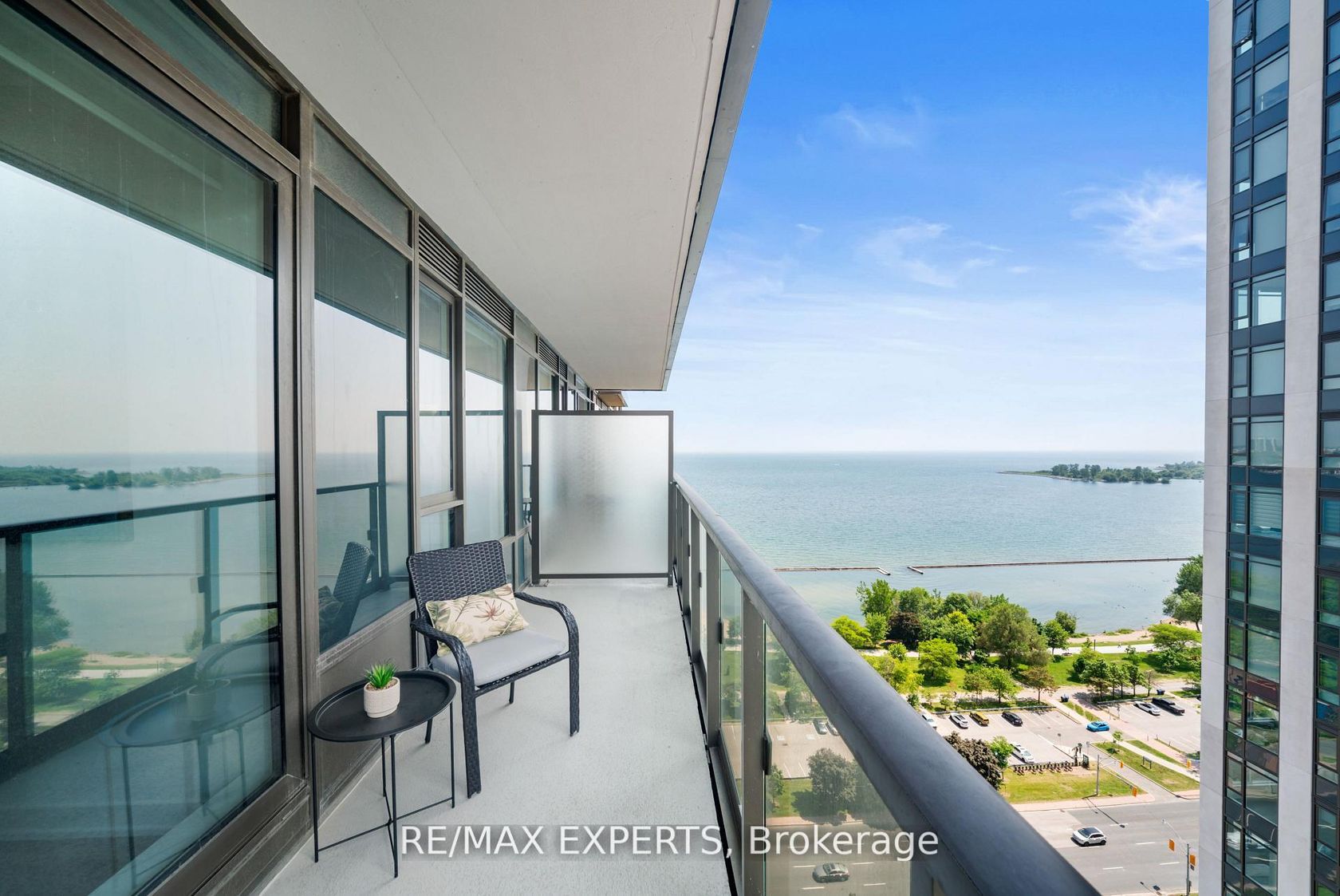 2512 - 1926 Lake Shore Boulevard W, South Parkdale, Toronto 