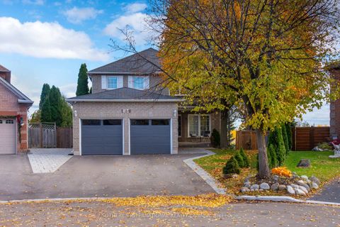 Photo 0 at 184 Veneto Drive, Vaughan Grove, Vaughan