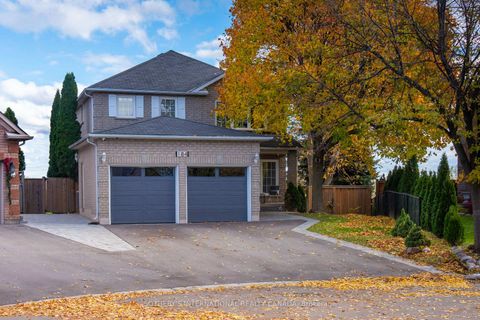Photo 1 at 184 Veneto Drive, Vaughan Grove, Vaughan