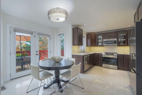 Photo 12 at 184 Veneto Drive, Vaughan Grove, Vaughan