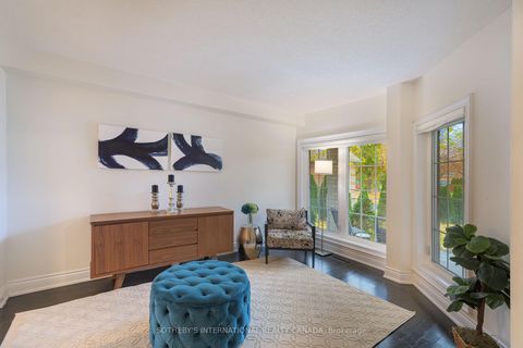 Photo 14 at 184 Veneto Drive, Vaughan Grove, Vaughan