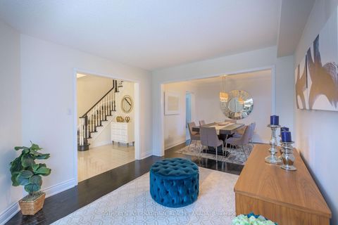 Photo 15 at 184 Veneto Drive, Vaughan Grove, Vaughan