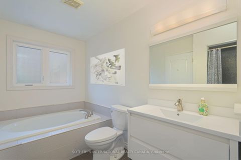 Photo 22 at 184 Veneto Drive, Vaughan Grove, Vaughan