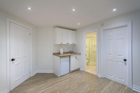 Photo 31 at 184 Veneto Drive, Vaughan Grove, Vaughan