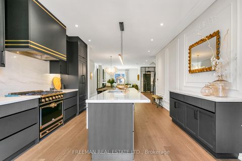 Photo 10 at 34 Tranby Avenue, Annex, Toronto