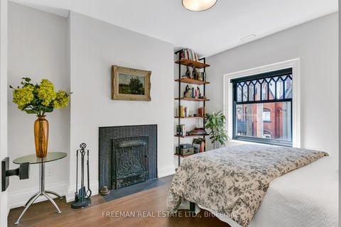 Photo 23 at 34 Tranby Avenue, Annex, Toronto