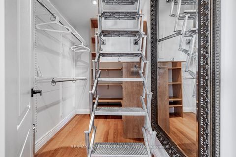 Photo 15 at 17 Abilene Court, Westbrook, Richmond Hill