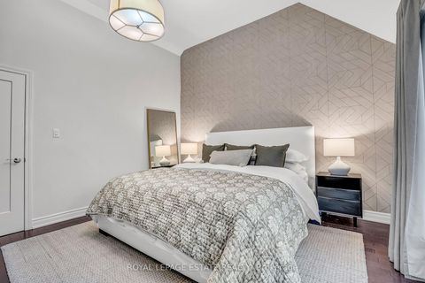 Photo 22 at 180 Withrow Avenue, North Riverdale, Toronto