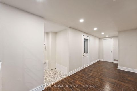 Photo 29 at 21 King High Avenue, Clanton Park, Toronto