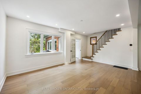 Photo 8 at 658 Davenport Road, Casa Loma, Toronto