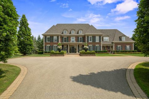 Photo 1 at 91 Fairfield Drive, Rural King, King