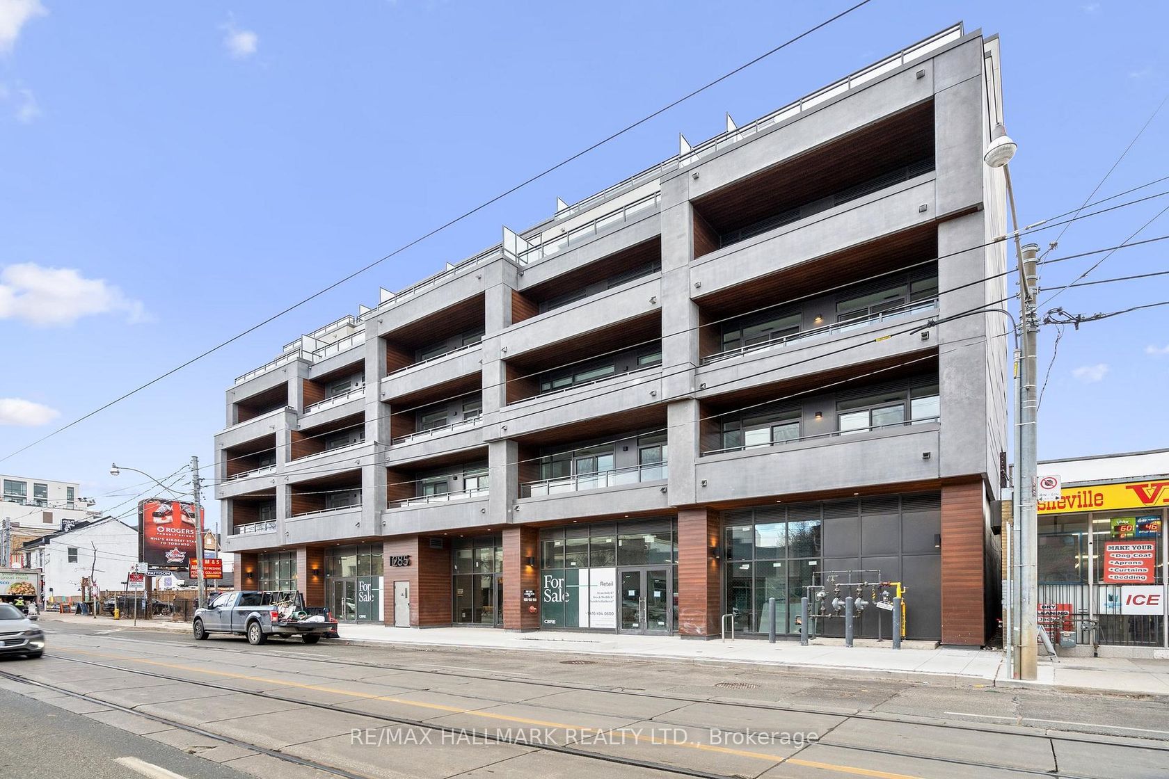 405 - 1285 Queen Street E, Coxwell, Toronto 