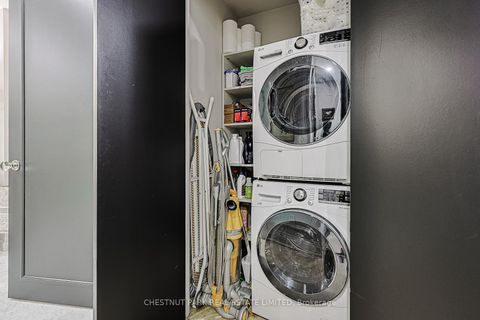 Photo 17 at 508 - 99 Avenue Road, Annex, Toronto