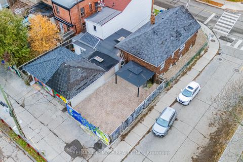 Photo 40 at 42 Carr Street, Chinatown, Toronto