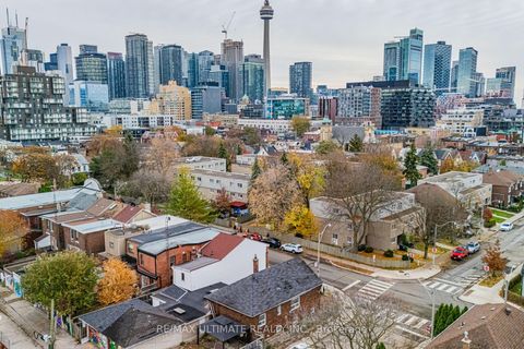 Photo 42 at 42 Carr Street, Chinatown, Toronto