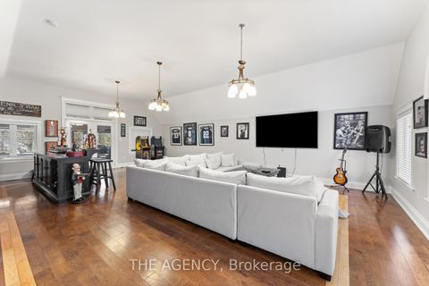 Photo 13 at 83 Hambly Avenue, King City, King