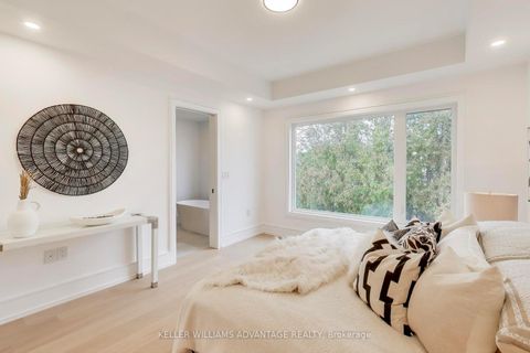 Photo 16 at 102 Yardley Avenue, Parkview, Toronto