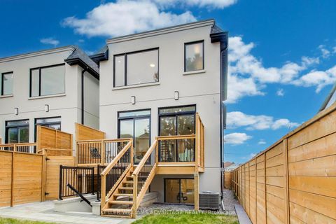 Photo 40 at 102 Yardley Avenue, Parkview, Toronto