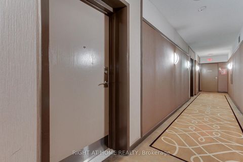 Photo 5 at 504 - 77 Harbour Square, Waterfront Communities C1, Toronto