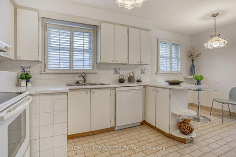 Photo 10 at 76 Bertrand Avenue, Ionview, Toronto