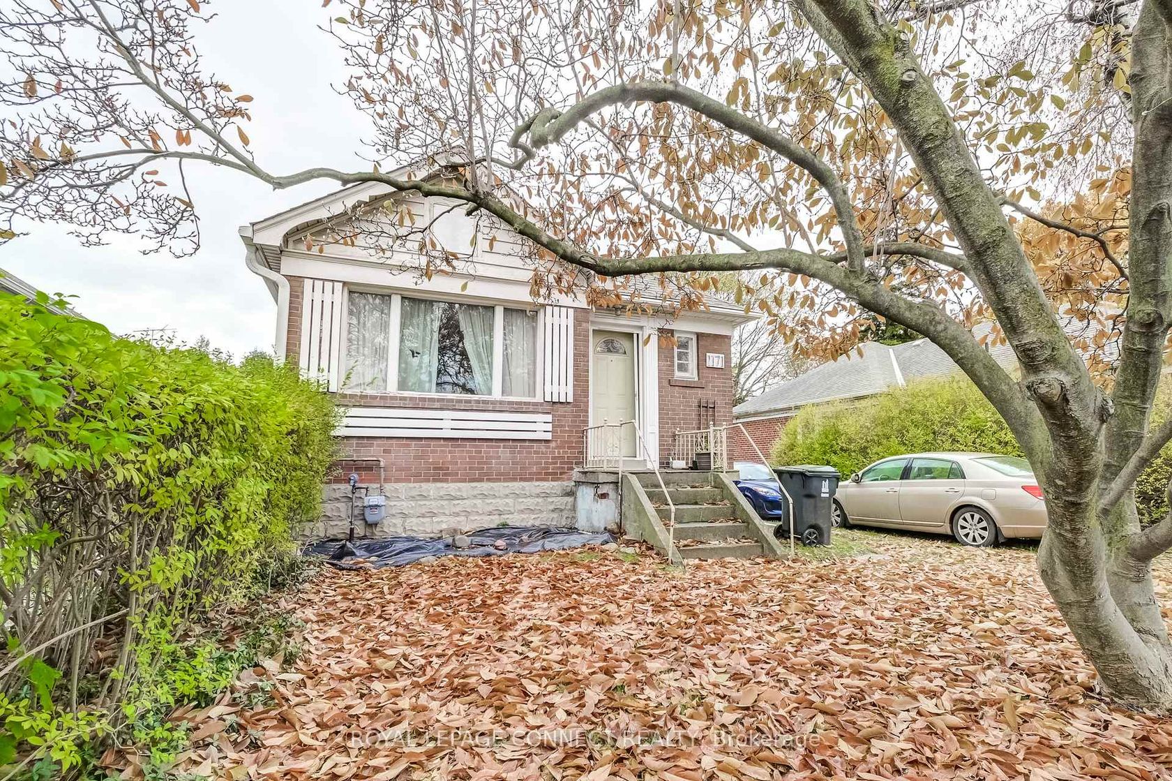 1171 Islington Avenue, Queensway, Toronto 