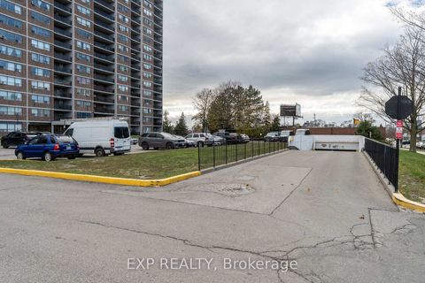 Photo 16 at 714 - 45 Sunrise Avenue, Victoria Village, Toronto