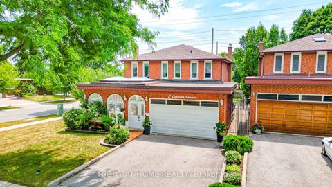 Photo 1 at 2 Lapworth Crescent, Steeles, Toronto