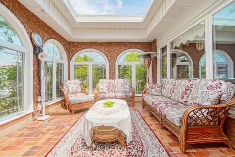 Photo 4 at 2 Lapworth Crescent, Steeles, Toronto